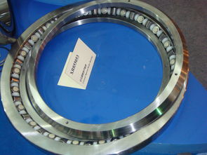 機(jī)械零部件 機(jī)構(gòu) 裝置 設(shè)備設(shè)計(jì) 制造及應(yīng)用專(zhuān)區(qū)交叉滾子軸承加工工藝求助翻看上海軸承展帶回來(lái)的照片 無(wú)意間發(fā)現(xiàn)照片里有張交叉滾子軸承圖片 好奇 交叉滾子軸承那個(gè)